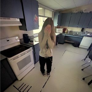 Meet your Posher, Bella